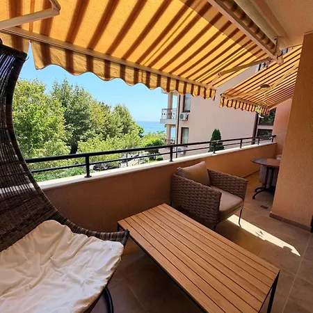 Coastal Dreams Complex